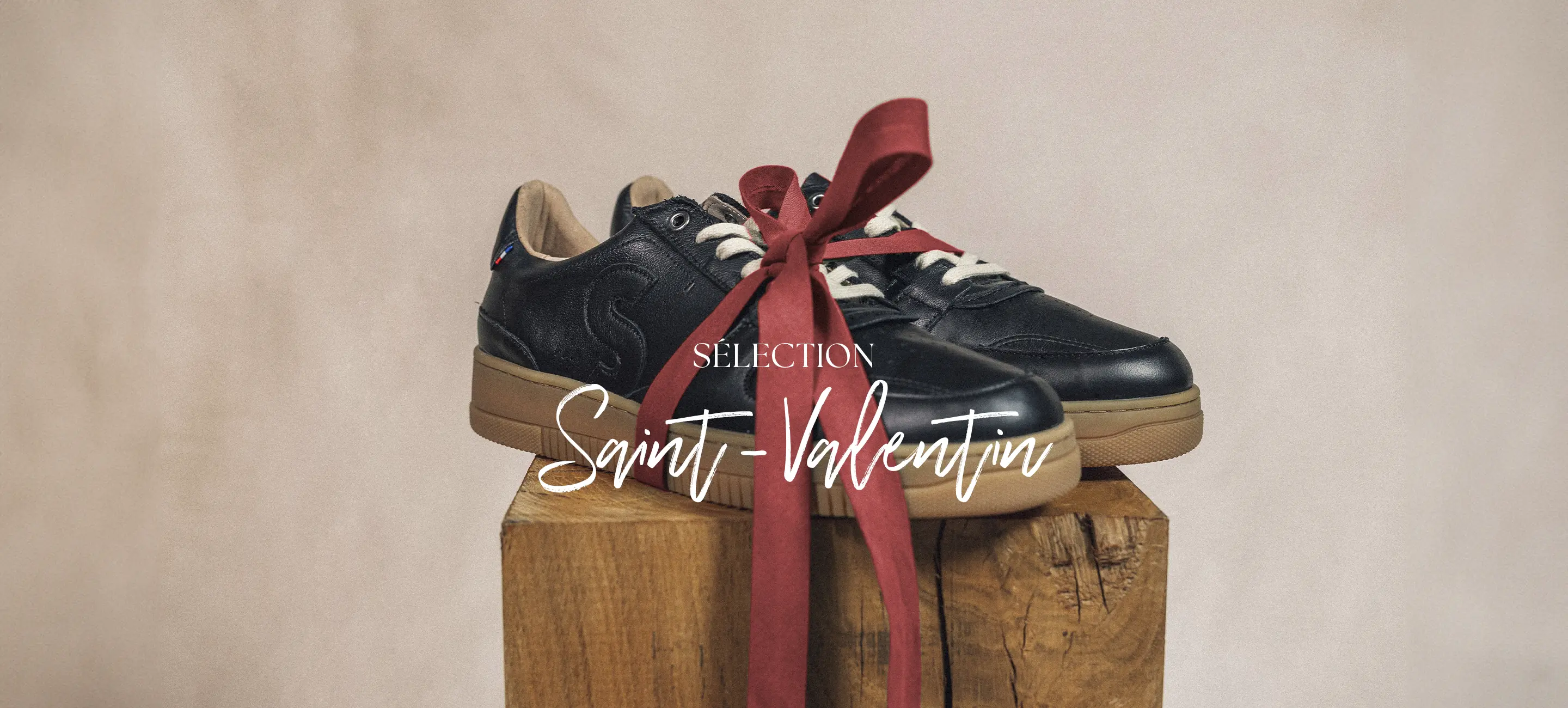 SELECTION ST VAL Slide background